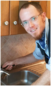 Davide Sardelli al lavoro